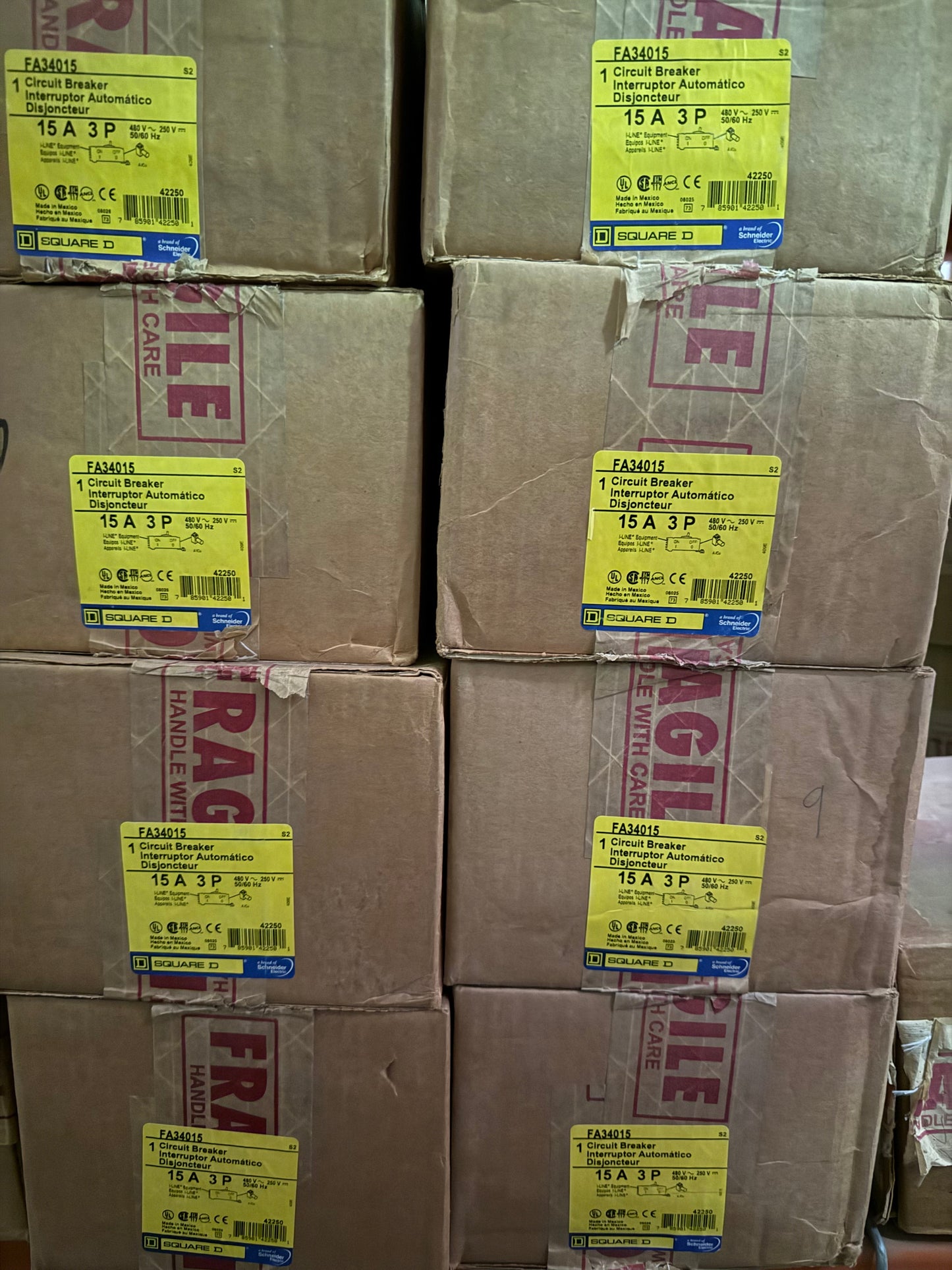 FA34015 CLOSEOUT SALE 3 Pole 15 Amps 480Volt I-Line Square D Molded Case Circuit Breaker