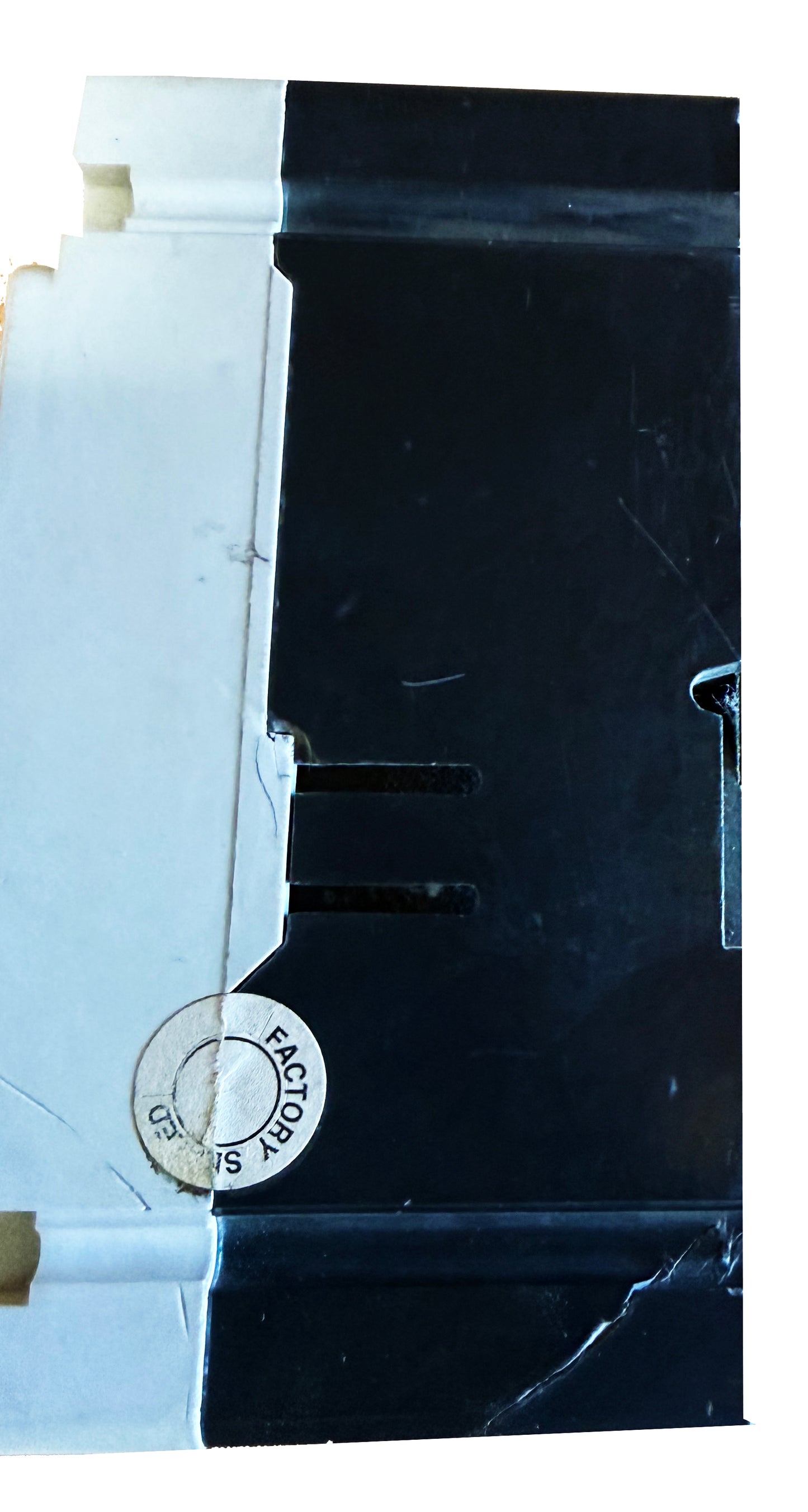 Cutler Hammer HFD3090 3 Pole 90 Amp Used with Cracked Corner